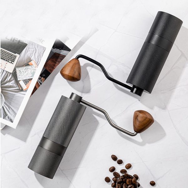 "hand brewed coffee aroma" hand shaken coffee grinder