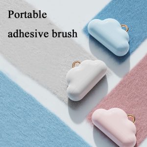 "cloud shaped portable" easy to hang powerful lint remover