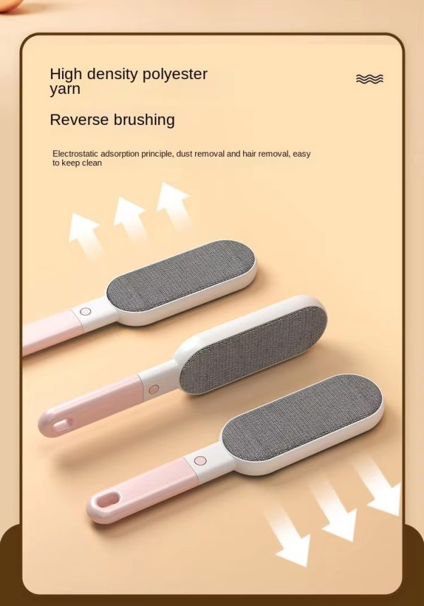 "four in one multi functional clothing cleaning brush with multiple brush heads that can be changed to macaron color.